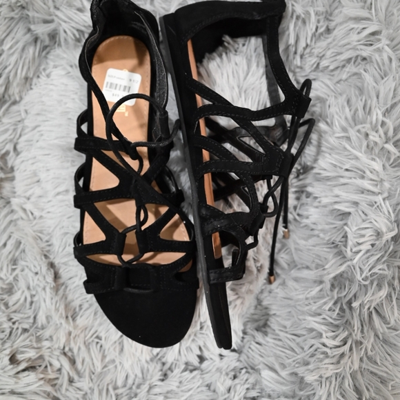 Payless gladiator sandals 10 black - Picture 2 of 3